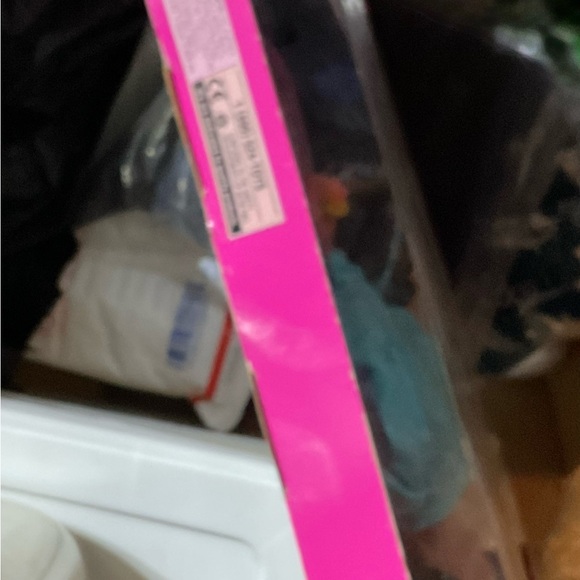 Barbie & Ken Olympic Skater Dolls 1998 box damage - Picture 6 of 7